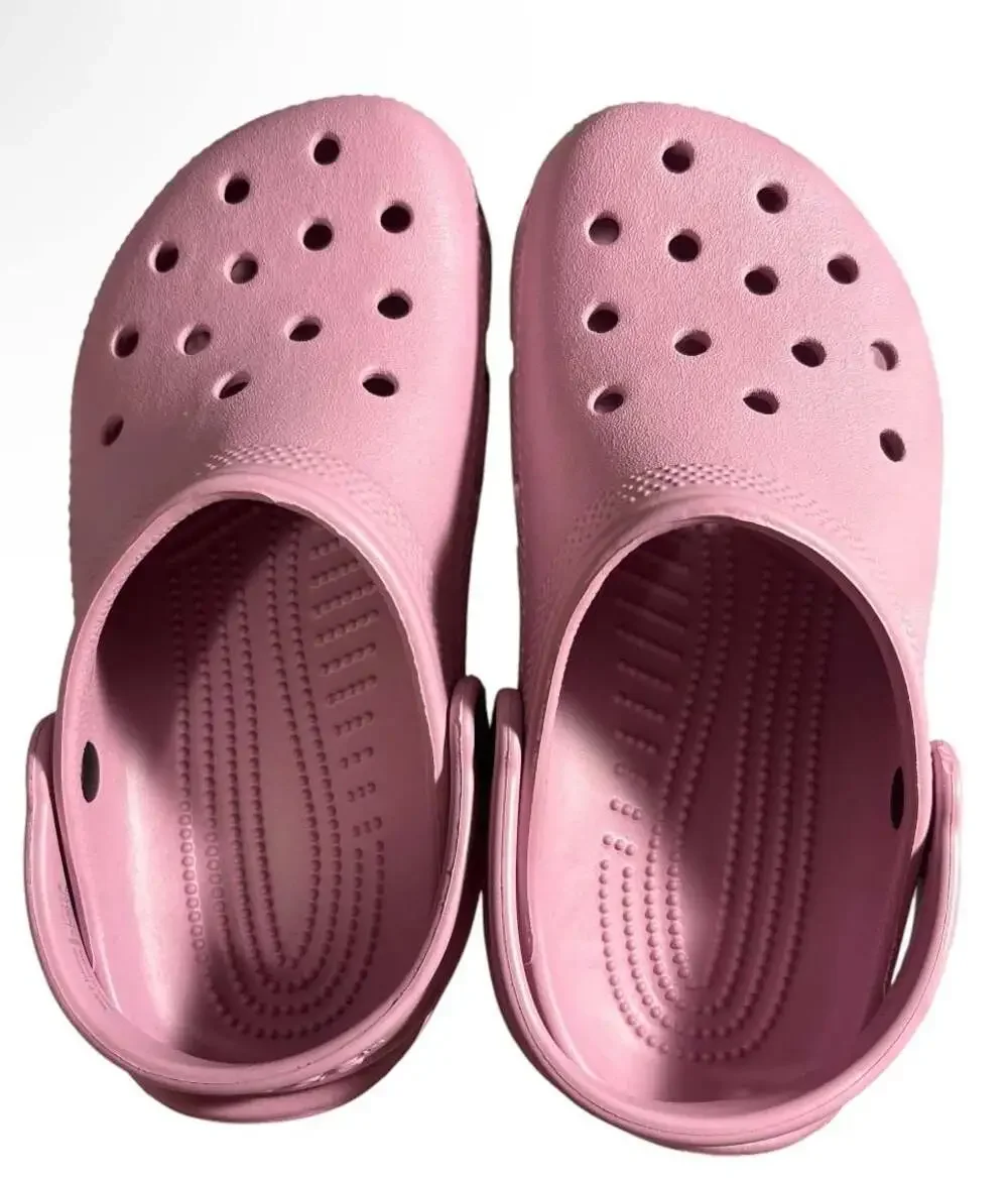 Crocs Classic Clog Slip-on Sandals in hydrangea Size J2